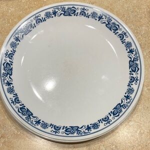 Set of 4 Corelle Old Town Blue Dishes White Large Dinner Plates 10 1/4"